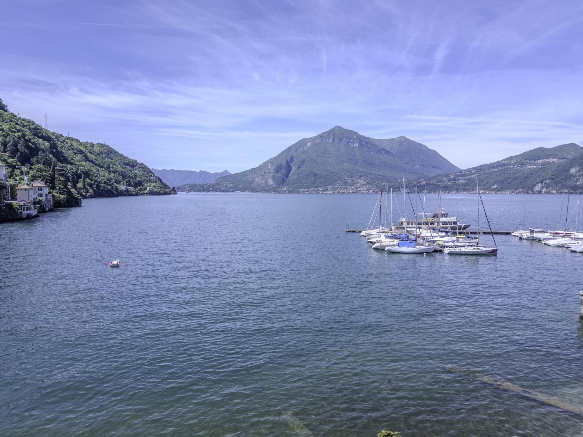 Appartamento Fronte Lago Bellano Exterior foto